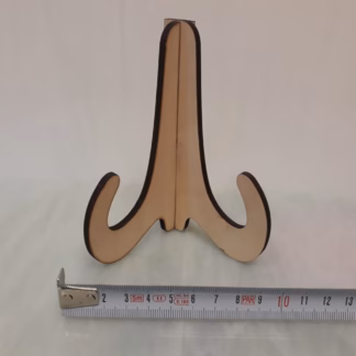 Tányértartó fából