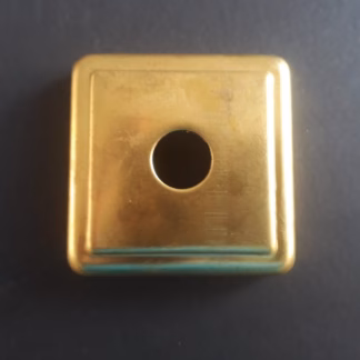 Lámpatető 4,3 cm oldallal,négyzetes