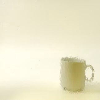 W 0001 halvány borostyán transzp. üveg