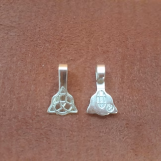 Medáltartó alap ezüstözött keltamintás