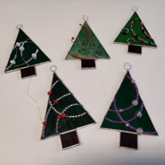 Karácsonyfadísz üvegből